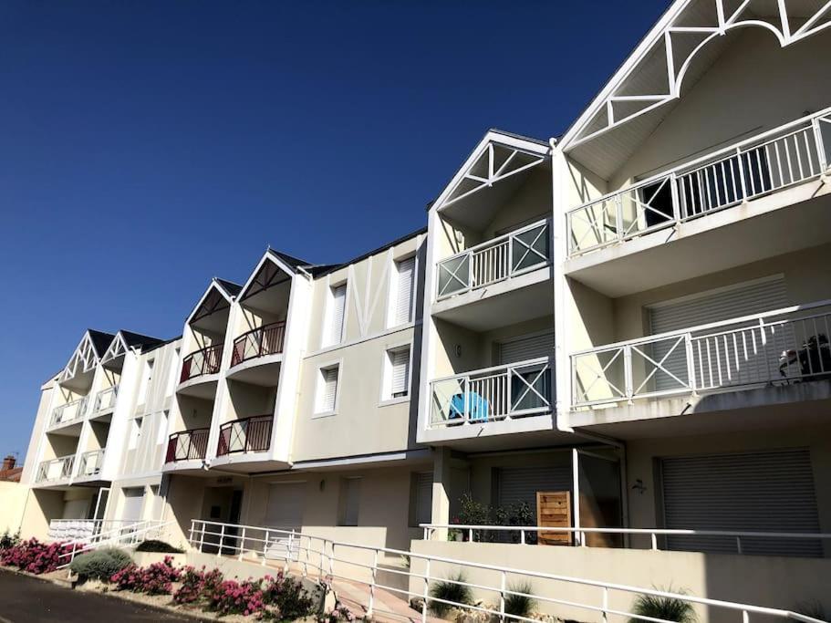 Le Petit Cote Ouest - Appt Dans Les Pins Pres De La Plage Les Sables-dʼOlonne Exteriér fotografie